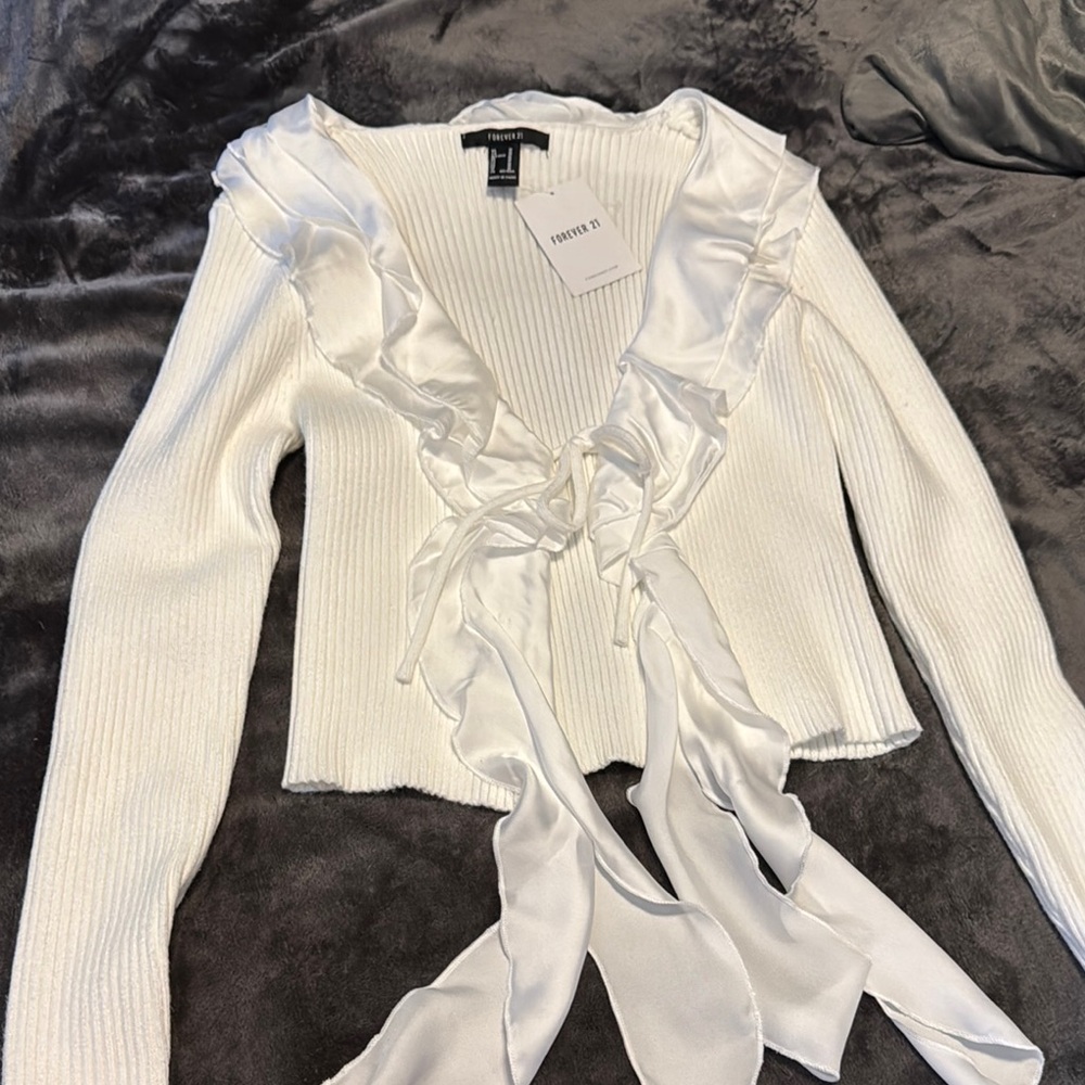 Forever 21 White Tie Front Ruffled Blouse